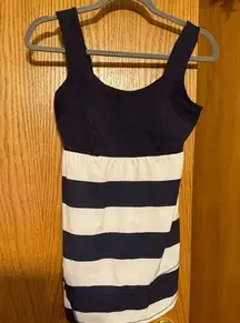 Lululemon tank blue and white