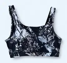 Mondetta Abstract Criss Cross Back Sports Bra in Black/Gray/White - XS/SMALL
