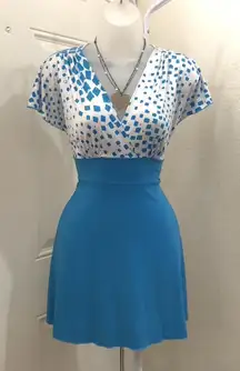 Vintage 90s USA Pinup Rockabilly Babydoll Coquette Blue white polka dot mini dress V-neck tie belted short sleeve #celestial #fairycore #mermaid Measurement in pics