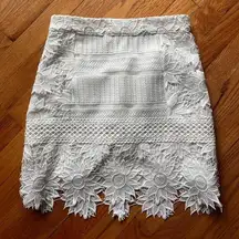 Topshop  White crotchet daisy mini skirt 8