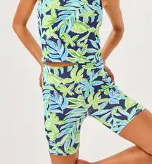NWT Lilly Pulitzer weekender high rise bike shorts sapphire pool tropical tango