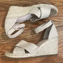 Caslon Shiloh Leather espandrille wedge sandal Taupe size 7.5