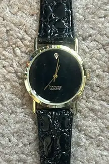 Women’s vintage gold/black diamond‎ quartz adjustable leather bracelet watch