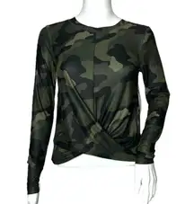Old Navy Active Shirt Womens XS Green Camouflage Cropped‎ Breathe On Workout Gym