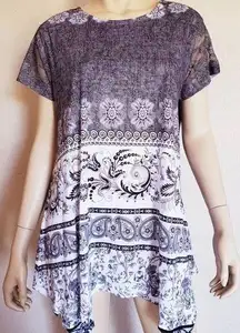 Sacred Threads NWT Gray Design Tunic with Sheer Lace Sleeve. Size S/M