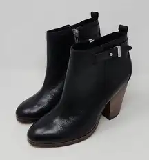 Hewes Black Leather Zip Side Ankle Booties