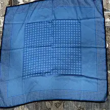 Banana republic Italy made square scarf classic navy and blue geometric print