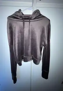 Offline Cropped Velvet Sweater