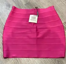 Forever 21 nwt size Large HERVE LEGER BANDAGE MINI SKIRT hot pink