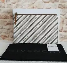 ❣HP❣New Givenchy Bond Medium Pouch Bag