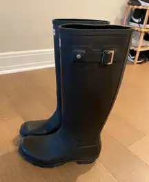 Hunter Tall Black Matte Rainboots