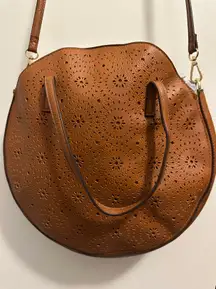 Circle Leather Purse