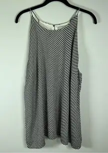 H&M Sleeveless Blouse Black White Striped Classic Flowy Lined Business Size XL