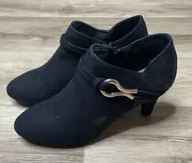 Karen Scott Women's Black Faux Suede Melanni Stacked Block Heel Ankle Boots sz 9