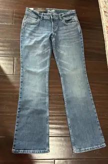 NWT Wrangler Women's Retro Sadie Low Rise Boot Cut Jeans medium wash 7x32