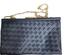 Sondra Roberts Shoulder Bag Clutch Black Woven Gold Tone Hardware Chain Strap