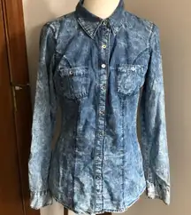 New Guess Acid wash shirt