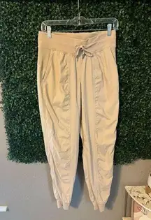 Lululemon Studio Joggers Size 6 Cafe Au Lait