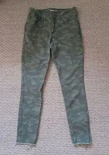 Old Navy Rockstar Super Skinny Jeans Womens Size 4 Green Camo Denim 27x25