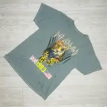 Distressed Def Leppard by goodie 2 sleeves Grey holey short sleeve t shirt small