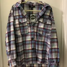 Forever 21 Oversized Plaid Buttoned Shacket in Cream/Blue