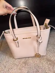 Michael Kors Crossbody Purse
