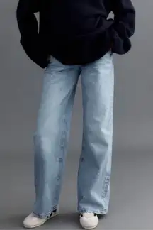 H&M Mama Maternity Denim Jeans Women's Size Small Blue Wide Leg Light Wash