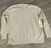 Andrea Jovine NWT cream textured rounded neck sweater ribbed medium