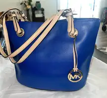 Michael Kors bright Blue Jet Set Saffiano Leather Tote/Handbag W/Charm Preloved