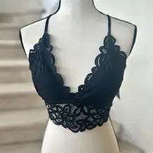 NWT Abercrombie Black Lace Bralette
