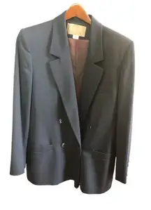 Saville Women’s two piece‎ wool suit, skirt and blazer