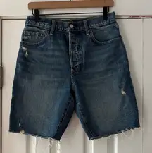 GAP High Waisted Distressed Button Up Jorts Size 28‎ EUC