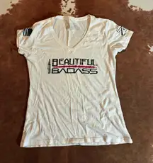 Grunt Style Beautiful Badass v neck tee   size XL
