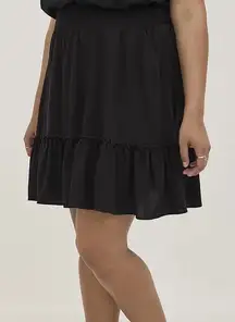 Torrid Smocked Waist Ruffle Edge Mini Skirt size 1