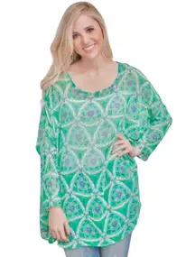 How Very Loved green medallion print dolman sleeve oversized blouse size small