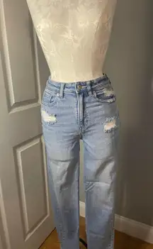 Outfitters High-waisted Jeans