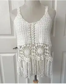 Cream sleeveless fringed crochet top