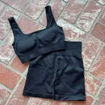 NWOT Women's Black Ribbed Workout Set