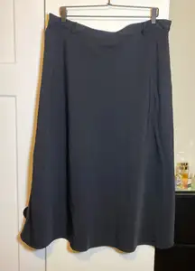 East 5th Long Black Suit-Style Skirt 18