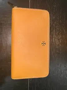 Continental Wallet