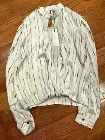 SALE!! Waverly Grey Striped Dress Top Sz 2 Office Going Out Fancy Dressy