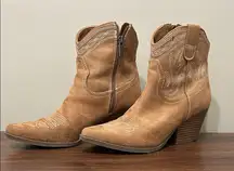 Indigo Rd Women’s Brown Tan Suede Ankle Cowboy Booties Size 7