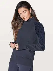 [Lululemon] Midnight Navy Blue Floral Flock Pullover Sweatshirt Thumbholes Sz 12