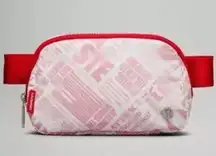 NWT Lululemon Lulu red and white everywhere belt bag