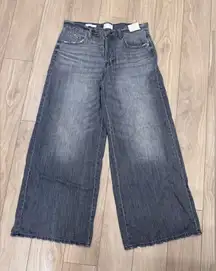 Universal Thread Charcoal Wide-Leg Jeans