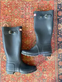 Hunter Rain Boots Tall Navy Blue