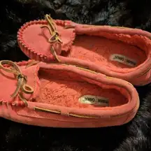 Womens MINNETONKA Pink Suede Kiltie Moccasin Flats Size 6