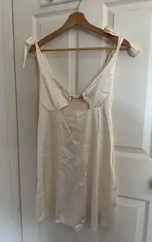 Cute white dress small