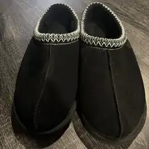 Ugg Tasman Black Suede Slippers with White Trim womens 12