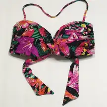 Kenneth Cole reaction bikini top. New